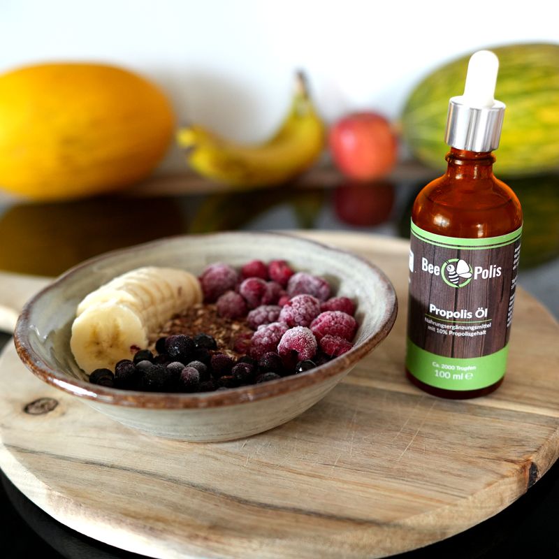 Preview: BeePolis Propolis Öl 100ml mit Pipette Anwendung